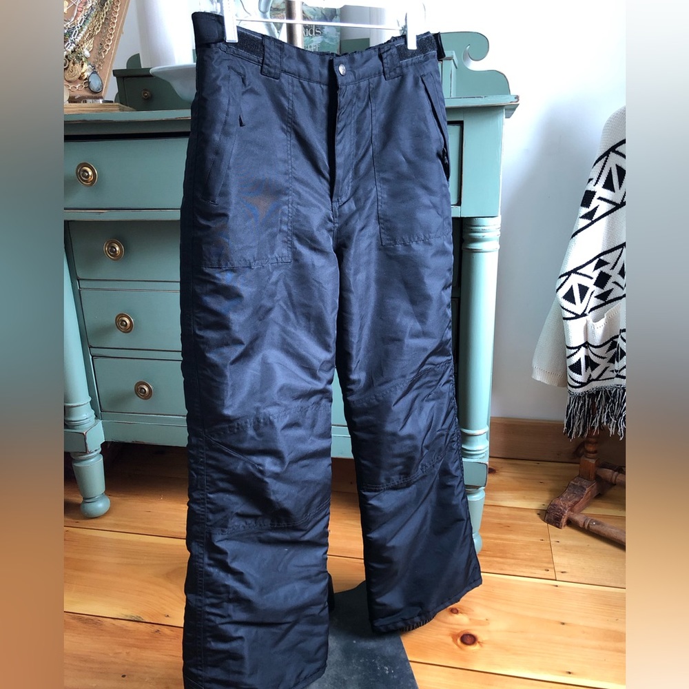 Women’s Cherokee black ski/snow pants size XL size 8/10